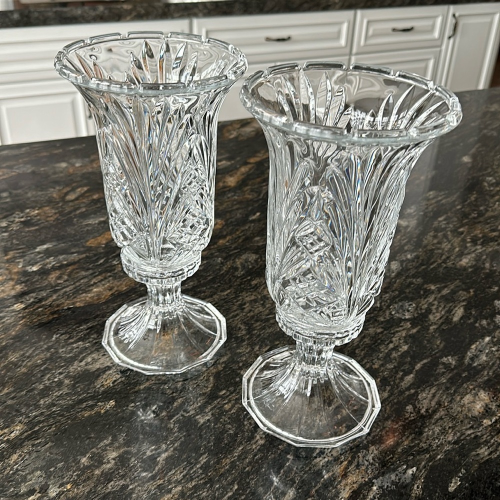 Set of 2 Crystal hurricanes